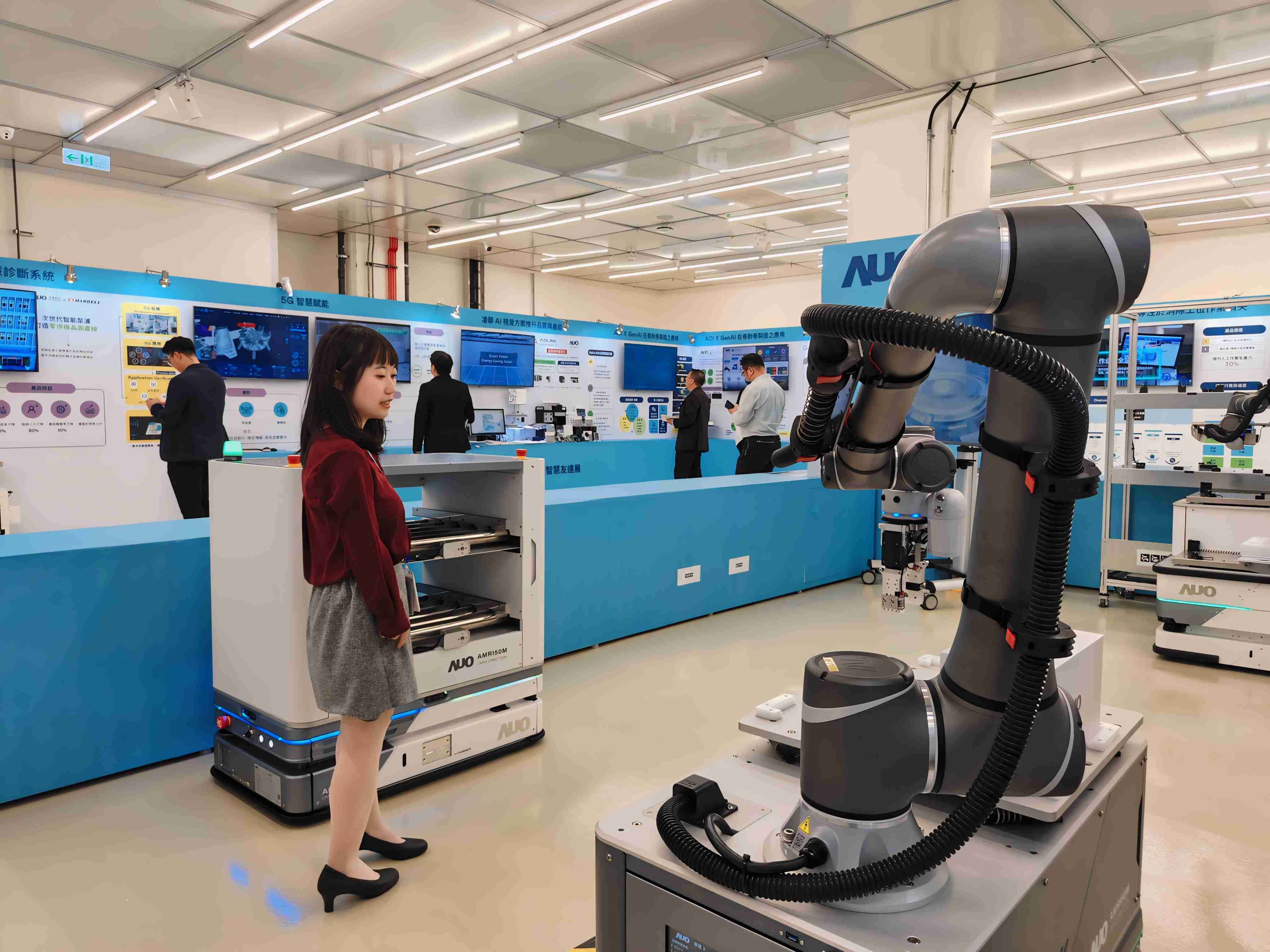 2024智能汇旺支付展邀集生态圈伙伴共同参展，，，，从数字应用、、净零减碳到能源发展，，创造全方位永续商机，，，，携手生态圈伙伴迈向永续未来